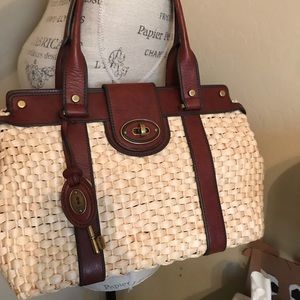 Fossil purse